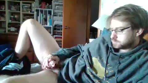 Snapshot of sterben13v chatting on September 10, 12:48 pm Ian23602 online show from September 10, 12:48 pm