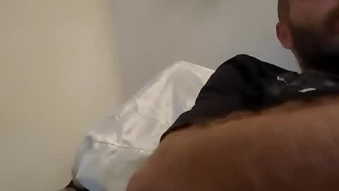 sterng123 online show from December 7, 1:58 am