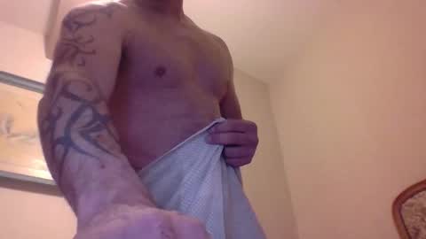 Snapshot of steve897819 chatting on September 22, 10:20 pm steve897819 online show from September 22, 10:20 pm