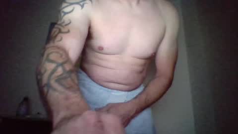 Snapshot of steve897819 chatting on September 15, 9:38 pm steve897819 online show from September 15, 9:38 pm