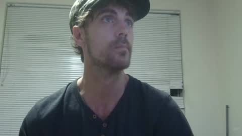 Snapshot of steveaussie chatting on December 29, 6:38 pm Australian420 online show from December 29, 6:38 pm