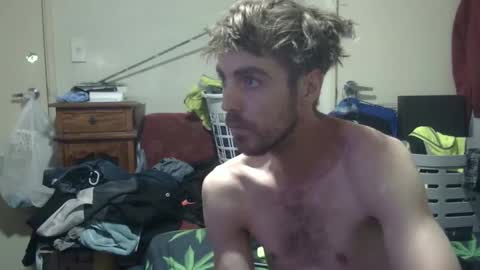 Snapshot of steveaussie chatting on February 2, 6:53 pm Australian420 online show from February 2, 6:53 pm