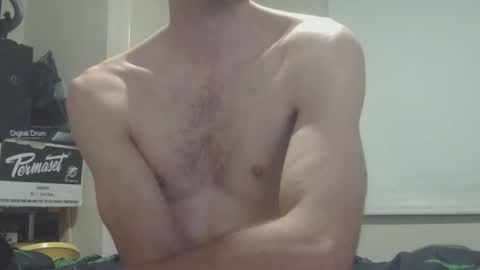 Snapshot of steveaussie chatting on October 18, 3:39 pm Australian420 online show from October 18, 3:39 pm