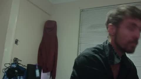Snapshot of steveaussie chatting on February 6, 6:35 pm Australian420 online show from February 6, 6:35 pm