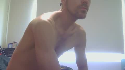 Snapshot of steveaussie chatting on September 17, 6:25 am Australian420 online show from September 17, 6:25 am