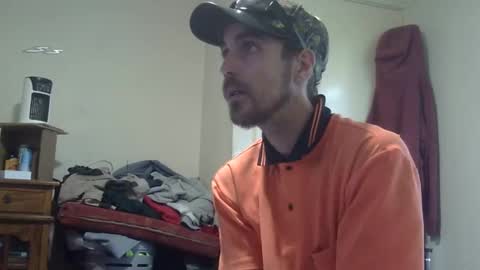 Snapshot of steveaussie chatting on February 12, 8:38 am Australian420 online show from February 12, 8:38 am