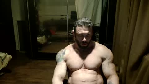 Snapshot of stevebulkzor chatting on October 12, 8:47 pm Steve Oakenshield son of John son of Vasyl online show from October 12, 8:47 pm