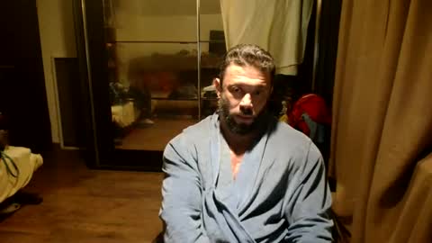 Snapshot of stevebulkzor chatting on October 5, 11:31 pm Steve Oakenshield son of John son of Vasyl online show from October 5, 11:31 pm