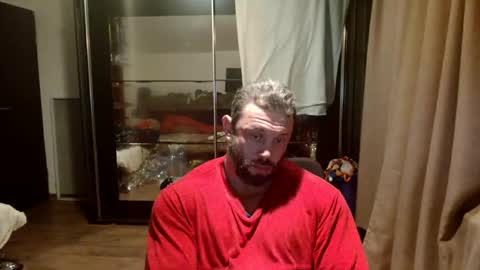 Snapshot of stevebulkzor chatting on December 17, 12:01 am Steve Oakenshield son of John son of Vasyl online show from December 17, 12:01 am