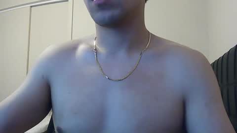 Snapshot of stevedaking chatting on December 19, 3:51 am stevedaking online show from December 19, 3:51 am