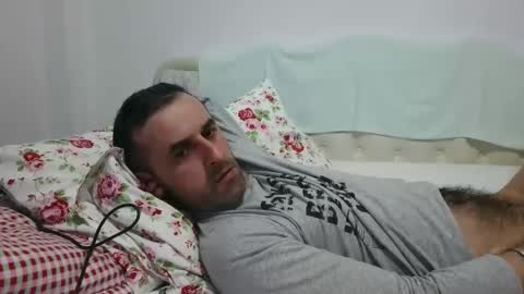 stevenpit online show from February 11, 8:10 pm