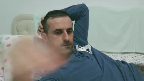 stevenpit online show from December 16, 3:54 pm