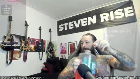 StevenRiseNYC online show from January 9, 1:44 am