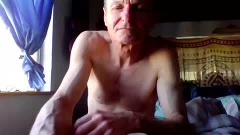 Snapshot of steviehard7 chatting on February 25, 4:21 pm steviehard7 online show from February 25, 4:21 pm