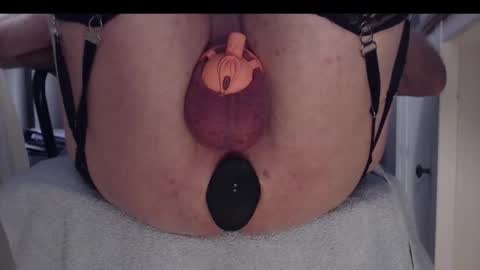 Skye online show from November 8, 12:36 am