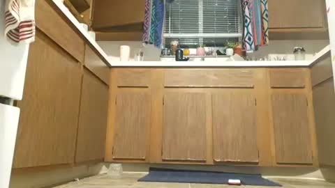 stickey online show from July 19, 4:18 am