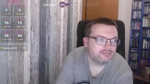 Snapshot of still_alive1985 chatting on October 3, 7:02 am Oliver online show from October 3, 7:02 am