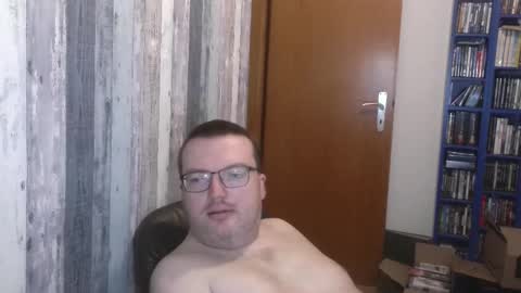 Snapshot of still_alive1985 chatting on September 20, 5:02 pm Oliver online show from September 20, 5:02 pm
