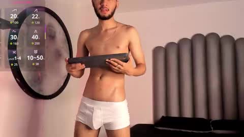 Snapshot of stiven__01 chatting on September 18, 1:02 pm stiven__01 online show from September 18, 1:02 pm