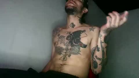 stiven online show from April 24, 9:00 am