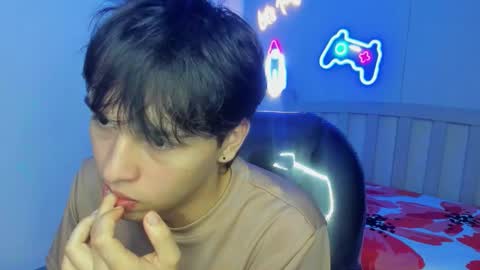 Snapshot of stiwentwink chatting on October 6, 1:16 pm Stiwen online show from October 6, 1:16 pm