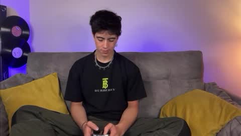 Stolas online show from March 4, 1:34 am