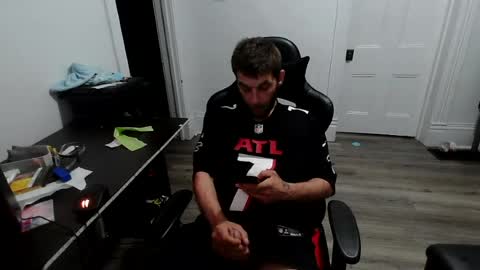 stonedpanda77 online show from July 11, 2:13 am