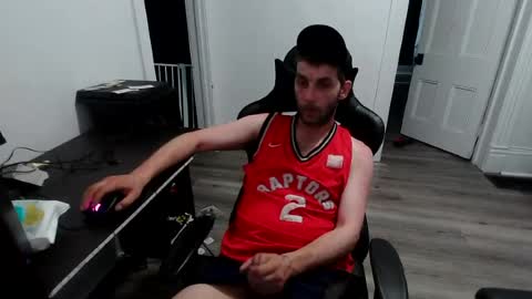 stonedpanda77 online show from July 1, 9:59 pm