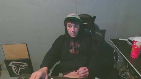 stonedpanda77 online show from December 9, 5:24 pm