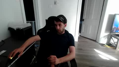 stonedpanda77 online show from June 21, 10:37 pm