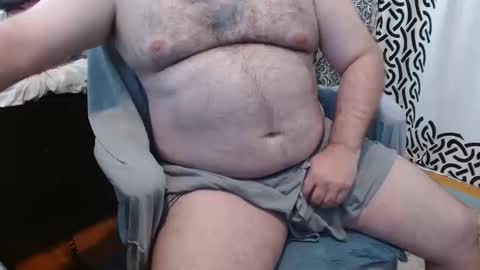 Snapshot of stonerbear42 chatting on October 10, 2:33 pm Stonerbear42 online show from October 10, 2:33 pm