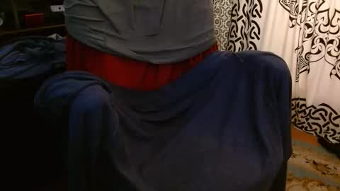 Stonerbear42 online show from December 21, 8:11 am