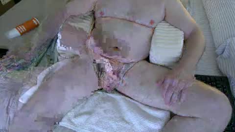 storm5849 online show from April 27, 6:46 pm