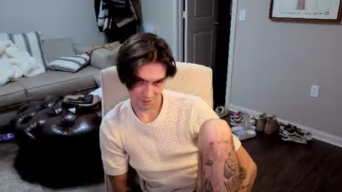 str8whiteboy21 online show from June 11, 5:16 am