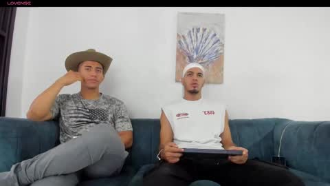 Snapshot of straight__friends chatting on September 26, 2:15 pm straight__friends online show from September 26, 2:15 pm