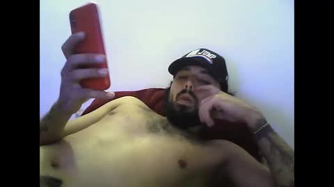 straight_boys_hornys online show from January 7, 10:15 pm