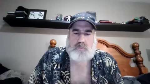Snapshot of straightbear4you chatting on September 25, 10:19 pm Straightbear4you online show from September 25, 10:19 pm