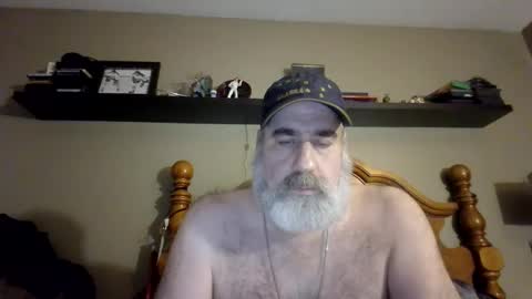 Snapshot of straightbear4you chatting on September 21, 10:26 am Straightbear4you online show from September 21, 10:26 am