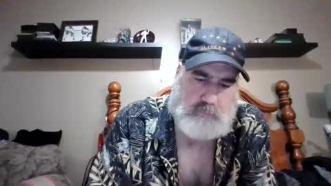 Snapshot of straightbear4you chatting on September 29, 10:27 pm Straightbear4you online show from September 29, 10:27 pm