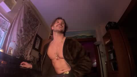 Cowboy Zuhly online show from November 28, 4:04 am