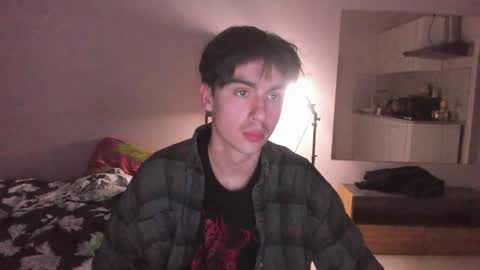 Ray online show from April 24, 6:43 pm