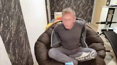 stringslave02 online show from October 12, 2:44 pm