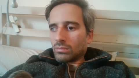 stroke1 online show from January 17, 8:02 am