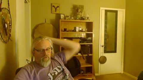 Snapshot of stroknpoker chatting on February 28, 7:48 am stroknpoker online show from February 28, 7:48 am