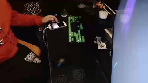 stud69861714 online show from October 13, 9:15 am