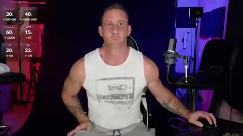 Snapshot of studforyouall chatting on October 19, 1:32 am Ryan Long online show from October 19, 1:32 am