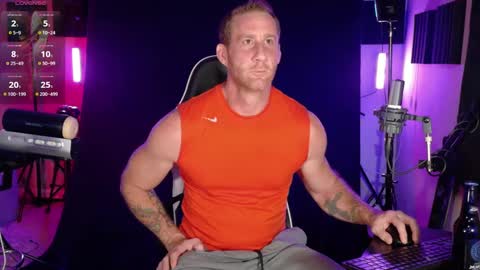 Snapshot of studforyouall chatting on September 24, 11:58 pm Ryan Long online show from September 24, 11:58 pm