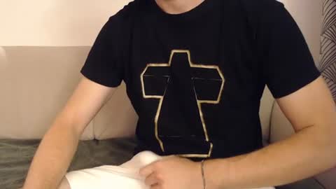 Stud From Paris online show from July 7, 6:44 pm