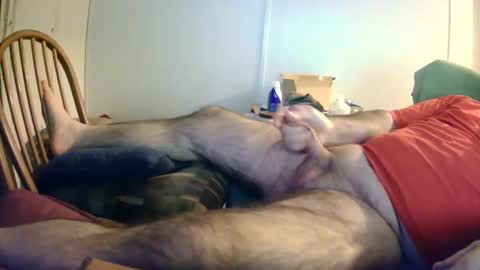 Snapshot of stugots42 chatting on December 25, 10:06 am stugots42 online show from December 25, 10:06 am