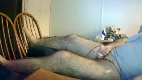 Snapshot of stugots42 chatting on February 16, 7:59 am stugots42 online show from February 16, 7:59 am